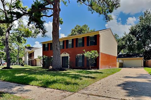 Photo of 16054 Pinyon Creek Drive, Houston, TX 77095 (MLS # 10497805)