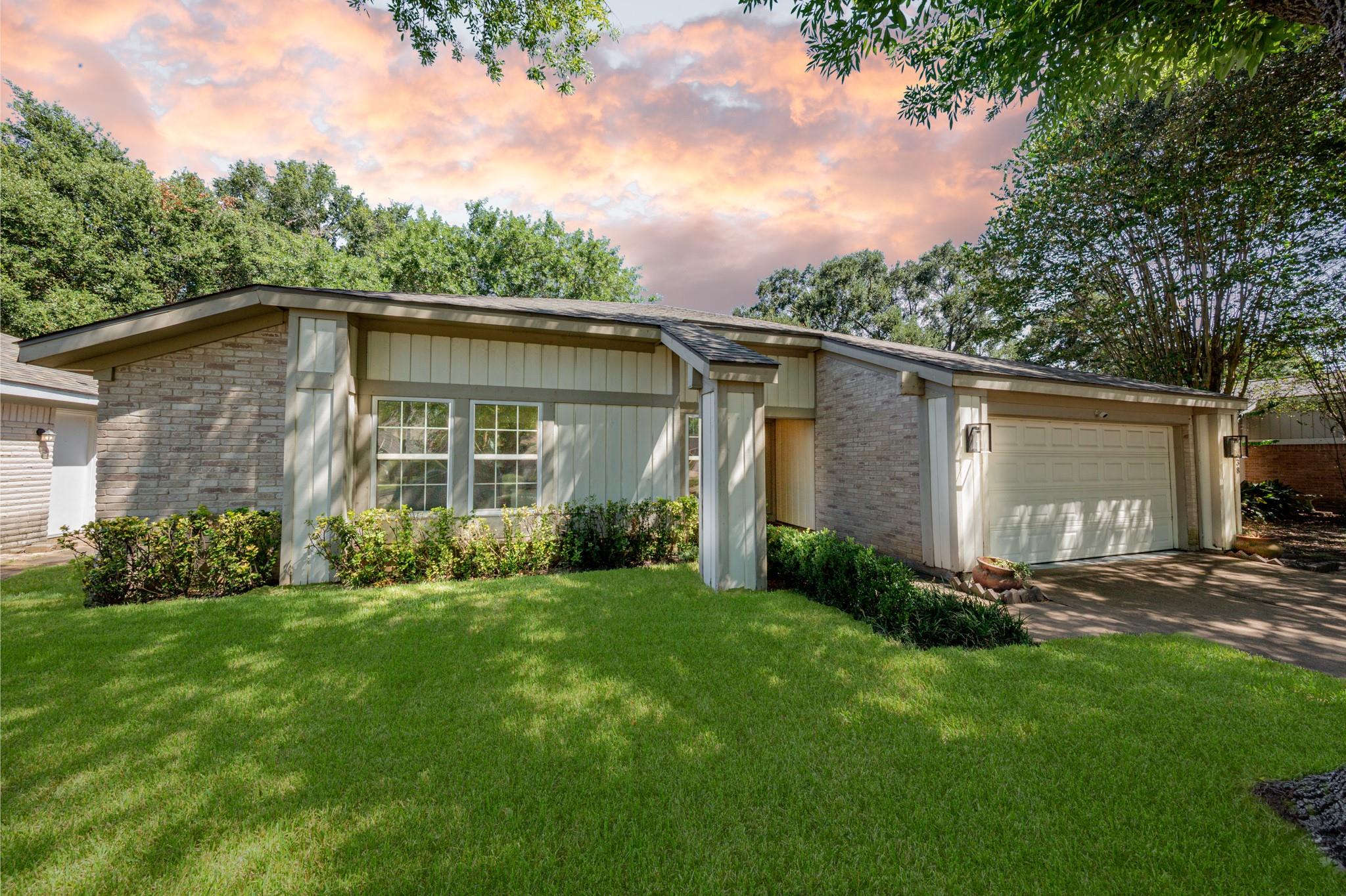 21338 Highland Knolls Drive