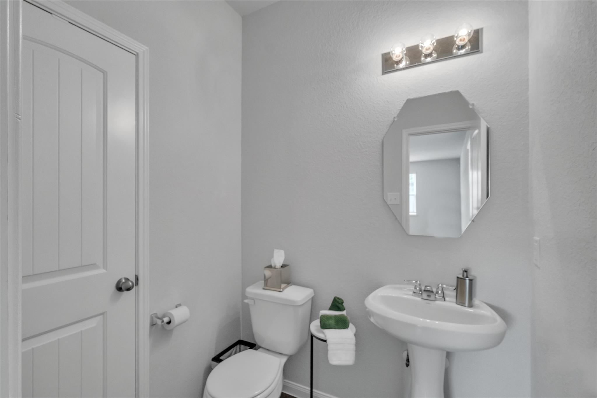 Katy, Texas 77493, United States, 3 Bedrooms Bedrooms, ,3 BathroomsBathrooms,Residential,Active,219872