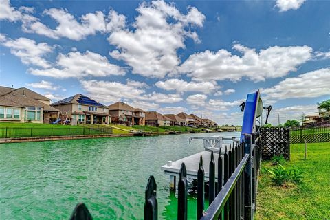Photo of 24030 Cannon Anello Court, Katy, TX 77493 (MLS # 91925838)