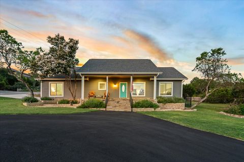Photo of 1170 Grand Pass, Canyon Lake, TX 78133 (MLS # 3049320)