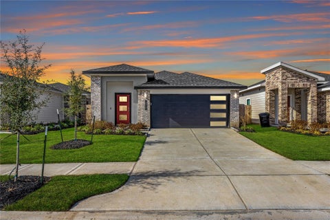 Photo of 12722 Basinghall Lane, Houston, TX 77047 (MLS # 36357055)