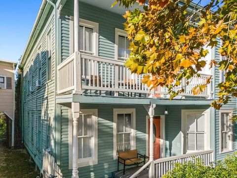 Photo of 1904 Avenue N, Galveston, TX 77550 (MLS # 60045253)