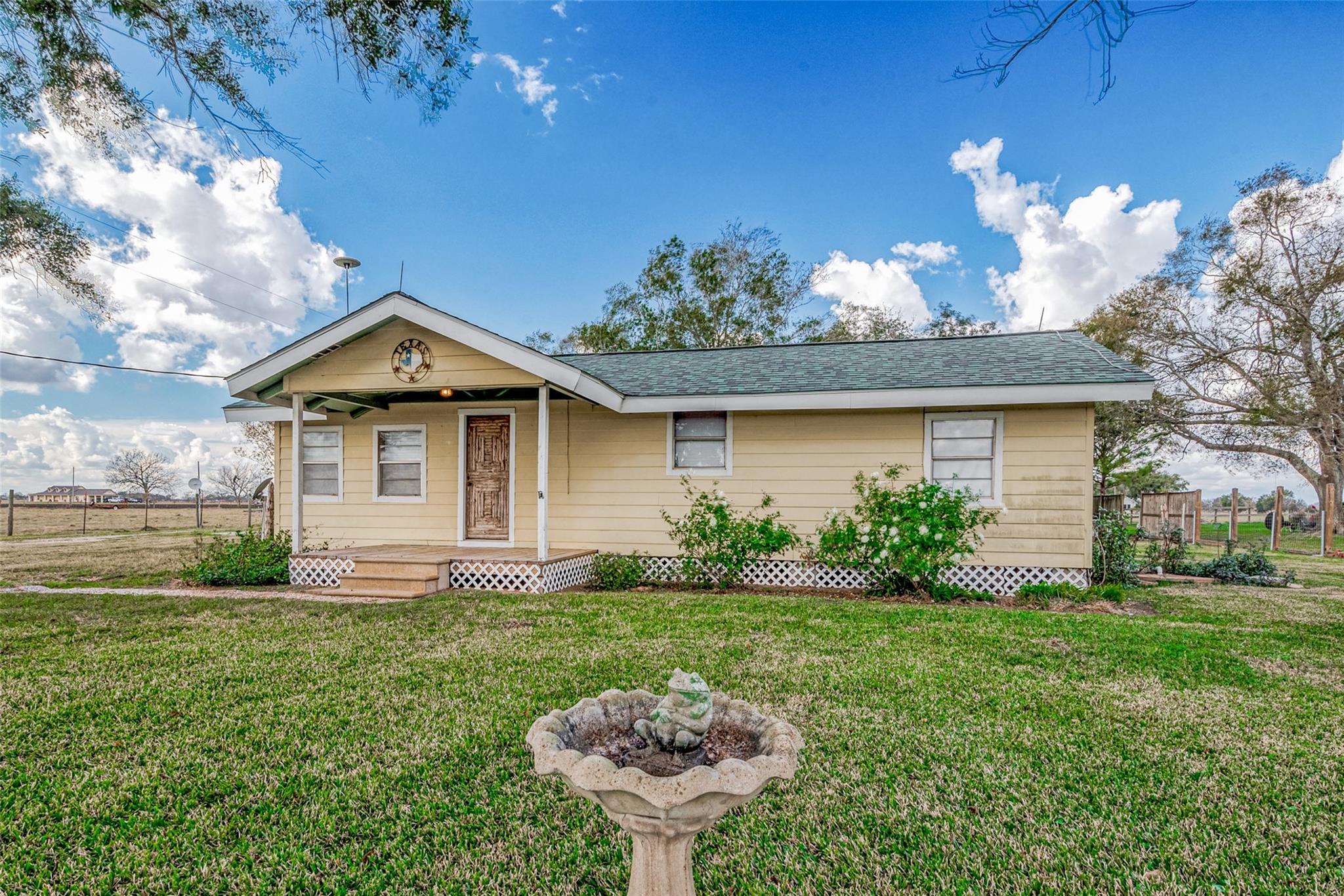 15932 Fm 442 Road