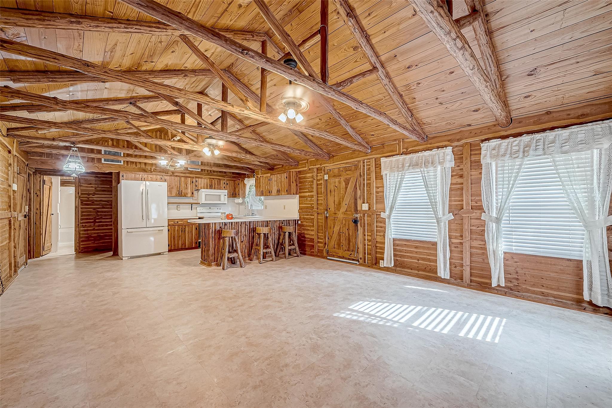 15932 Fm 442 Road