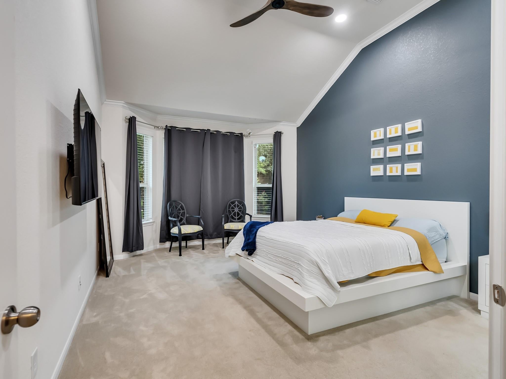 17615 Sauki Lane
