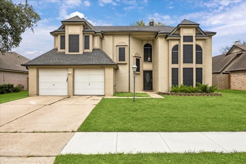 Photo of 2915 Tower Bridge Court, Pearland, TX 77581 (MLS # 71017797)