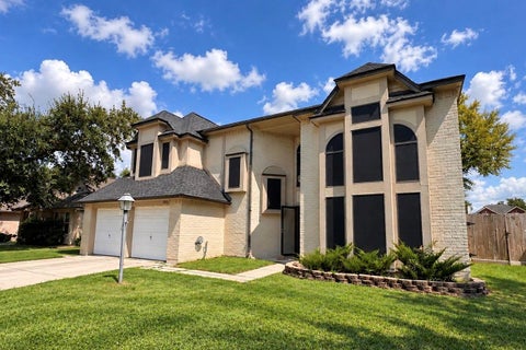 Photo of 2915 Tower Bridge Court, Pearland, TX 77581 (MLS # 71017797)