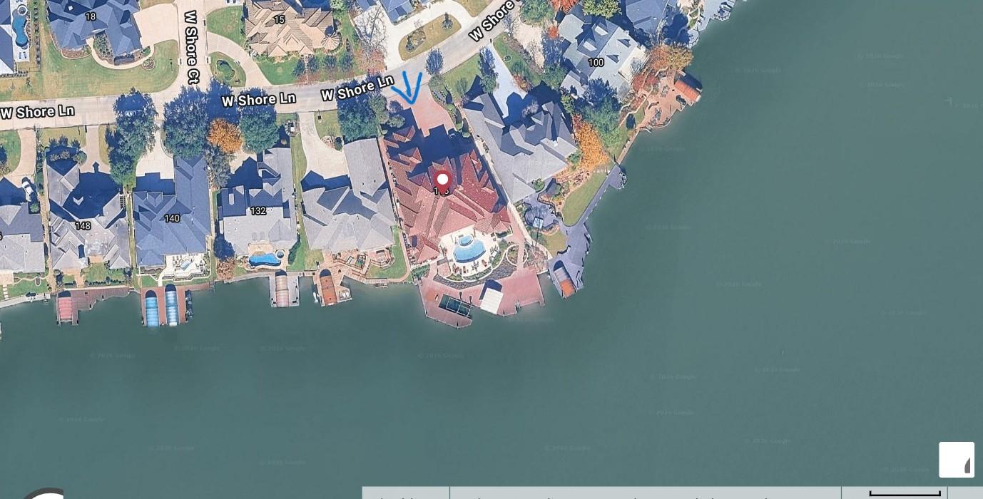 116 W Shore Lane