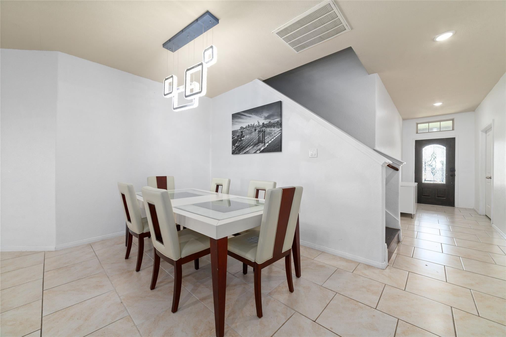 18215 Tenasserim Pine Trace