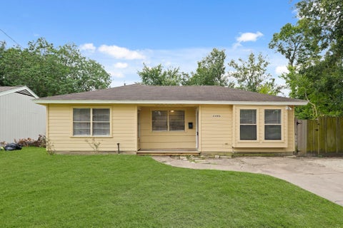 Photo of 2406 Pomona Drive, Pasadena, TX 77506 (MLS # 67886367)