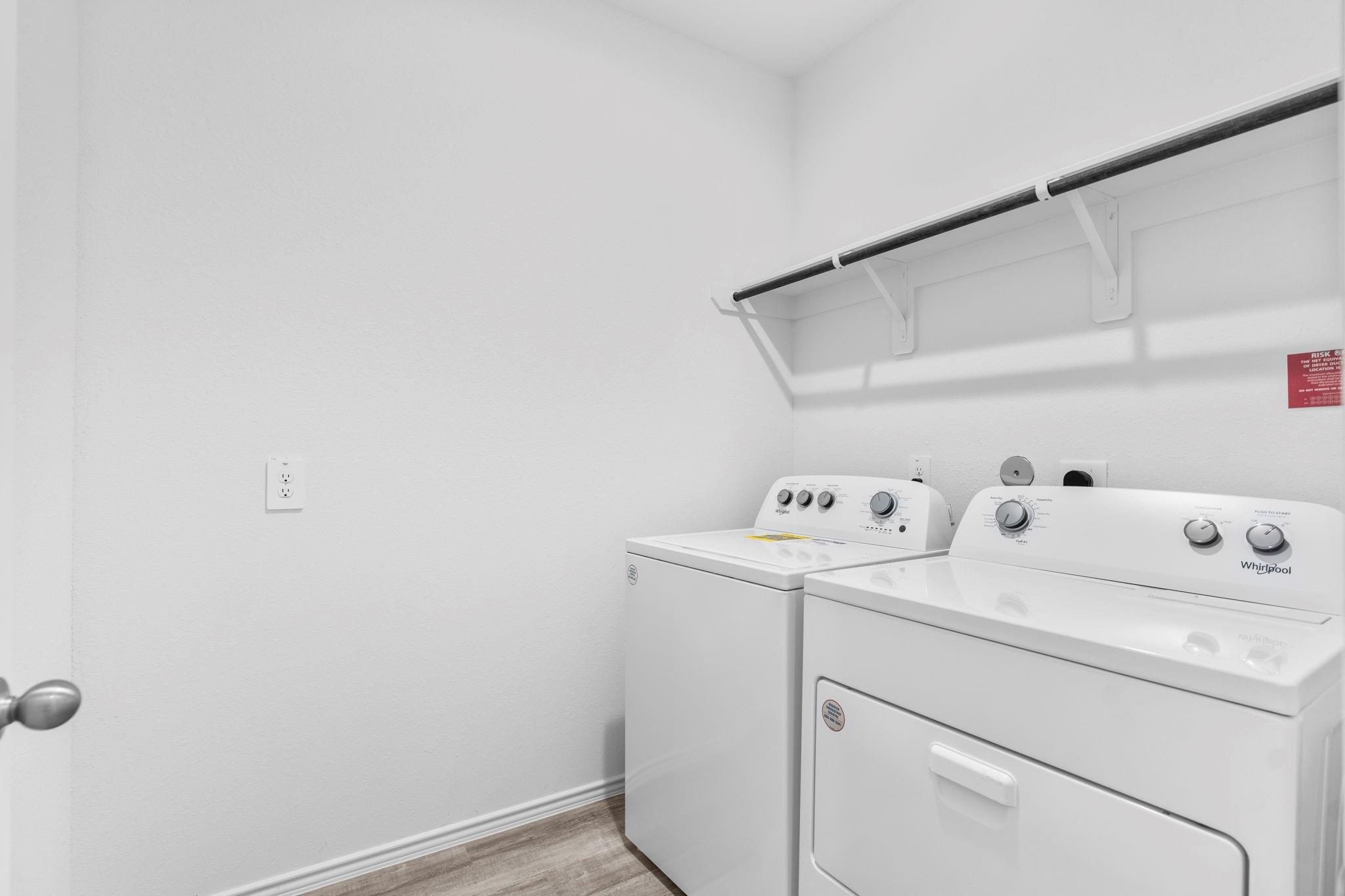 1543 Cinque Terre Way