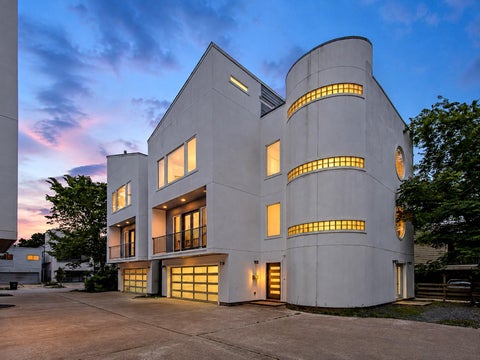 Photo of 2025 Colquitt Street #E, Houston, TX 77098 (MLS # 8813918)