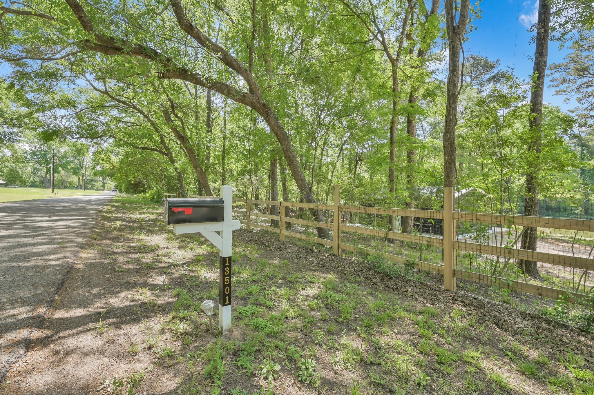 13501 Fultz Road