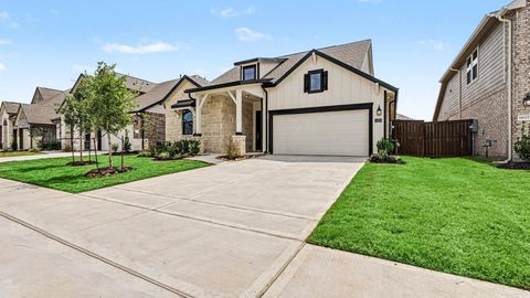 Photo of 14823 Mission Avenue, Mont Belvieu, TX 77523 (MLS # 32284413)