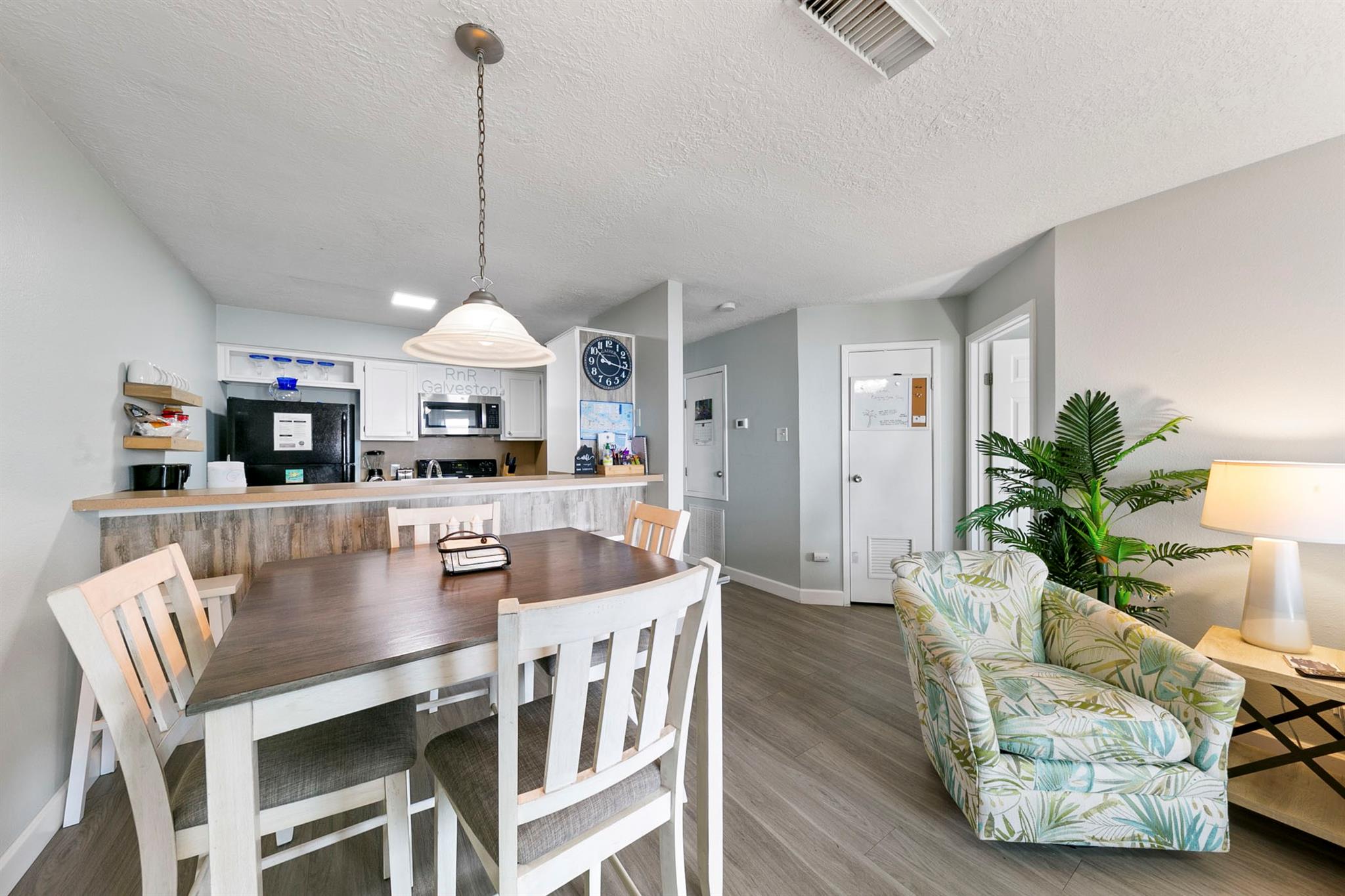 7600 Seawall Boulevard 115