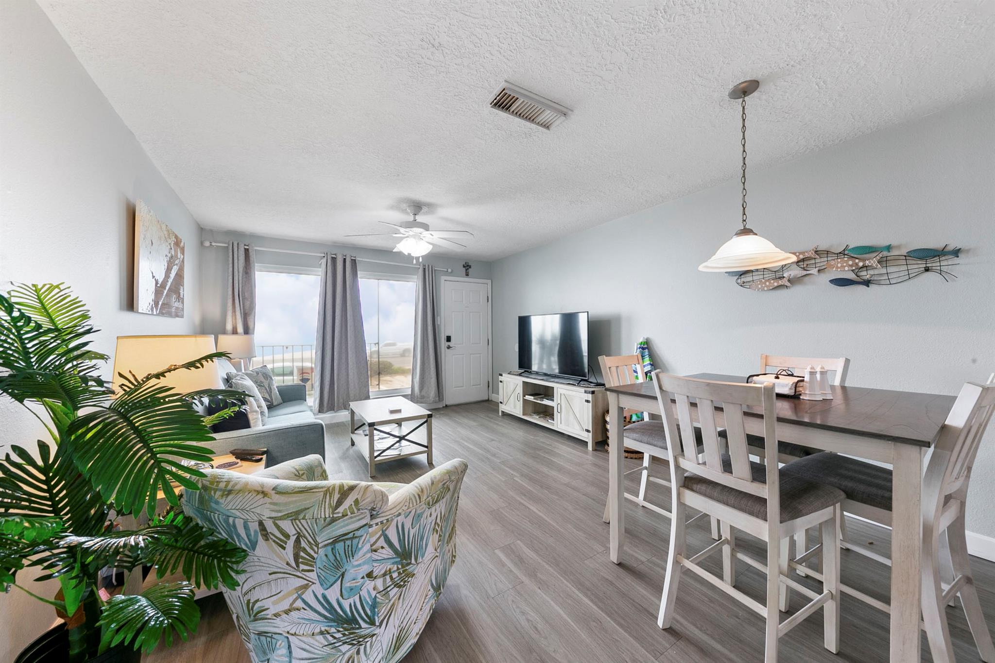 7600 Seawall Boulevard 115