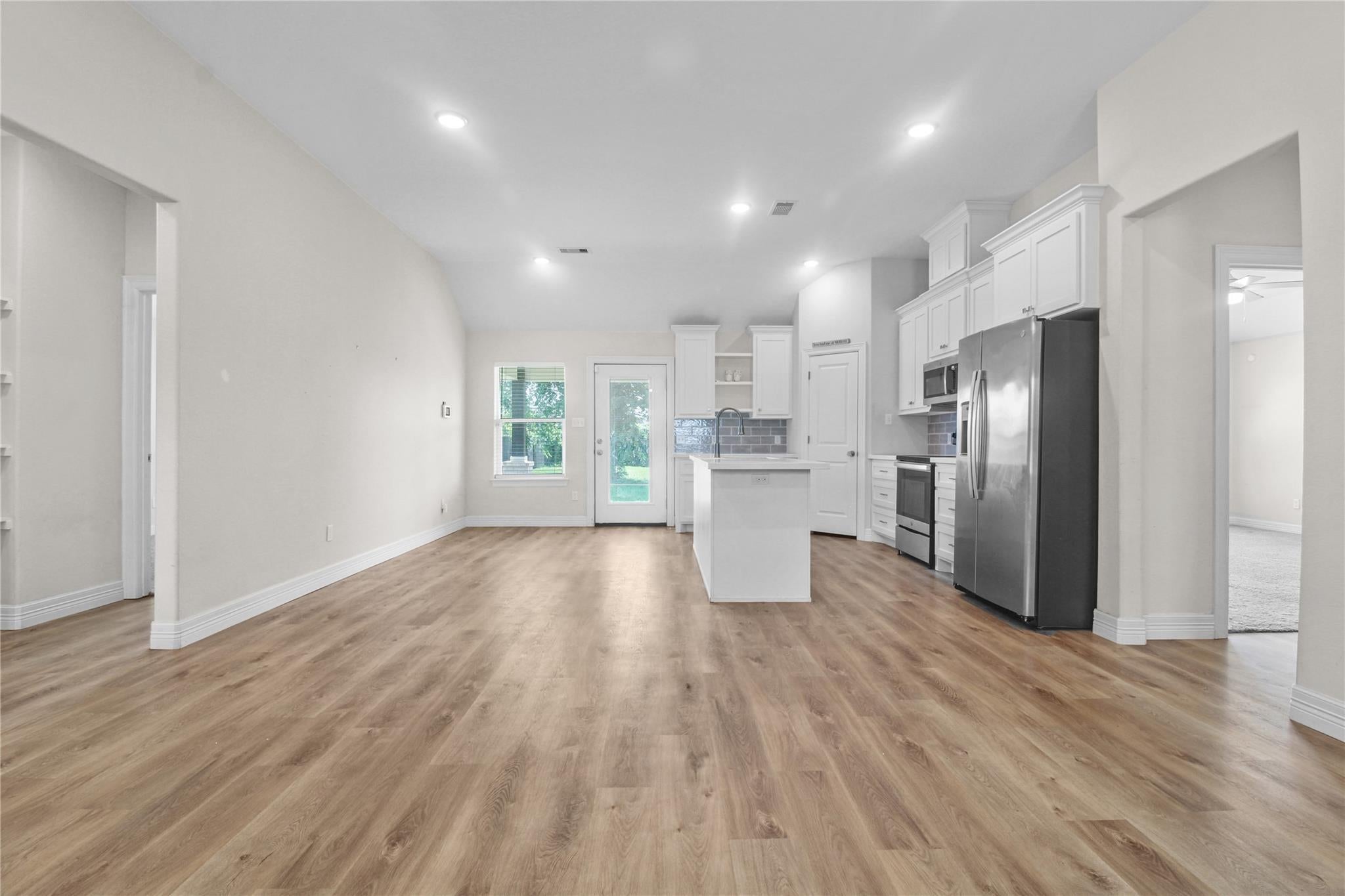 1208 Henderson Road
