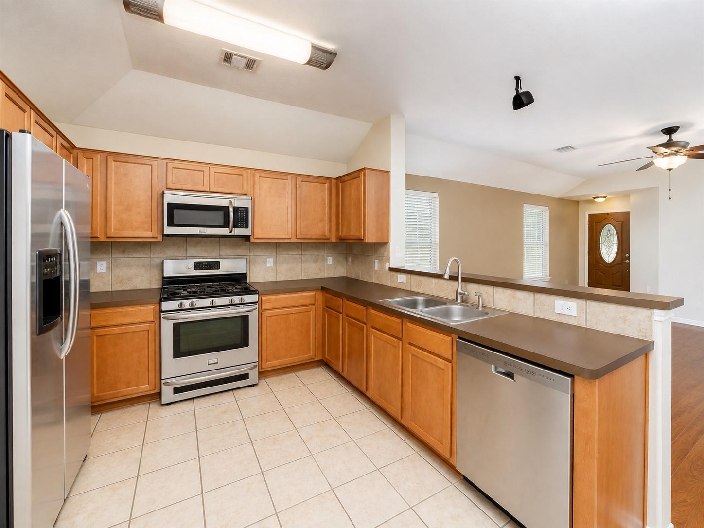 136 Easton Glen Lane
