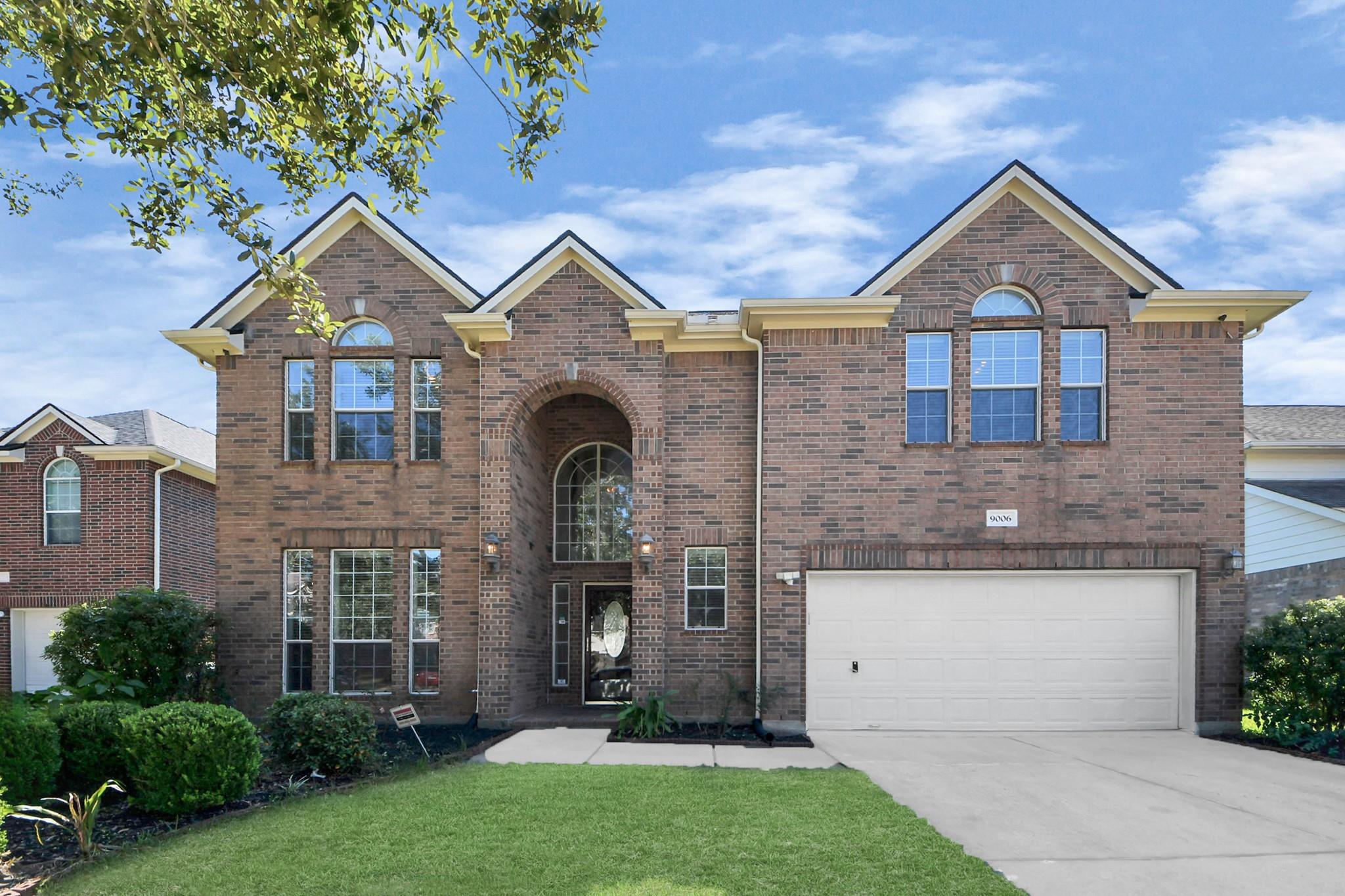 9006 Sunny Brook Lane