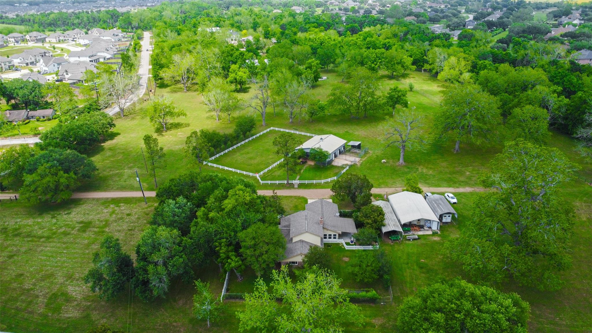 2810 Precinct Line Rd Road