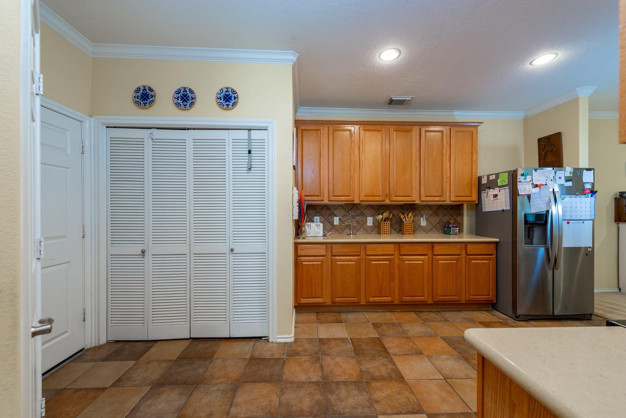 5335 Greenbrae Lane