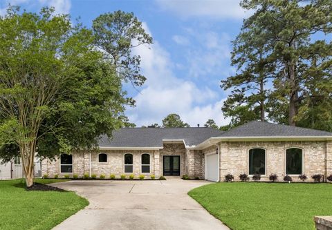 Photo of 20435 Perryoak Drive, Humble, TX 77346 (MLS # 411669)
