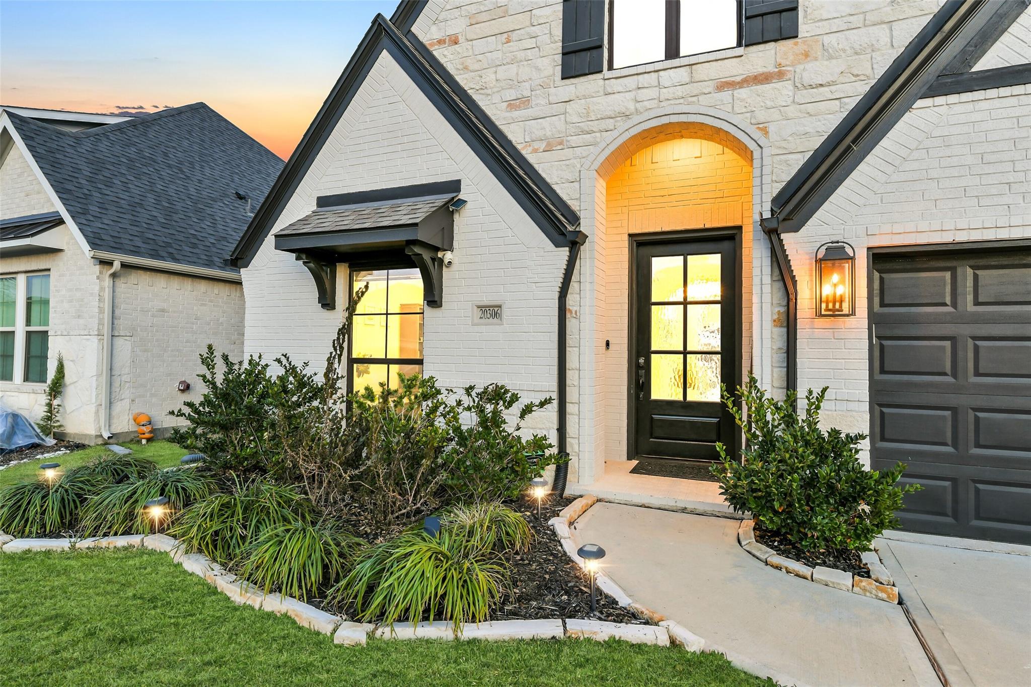 20306 Rose Gray Lane