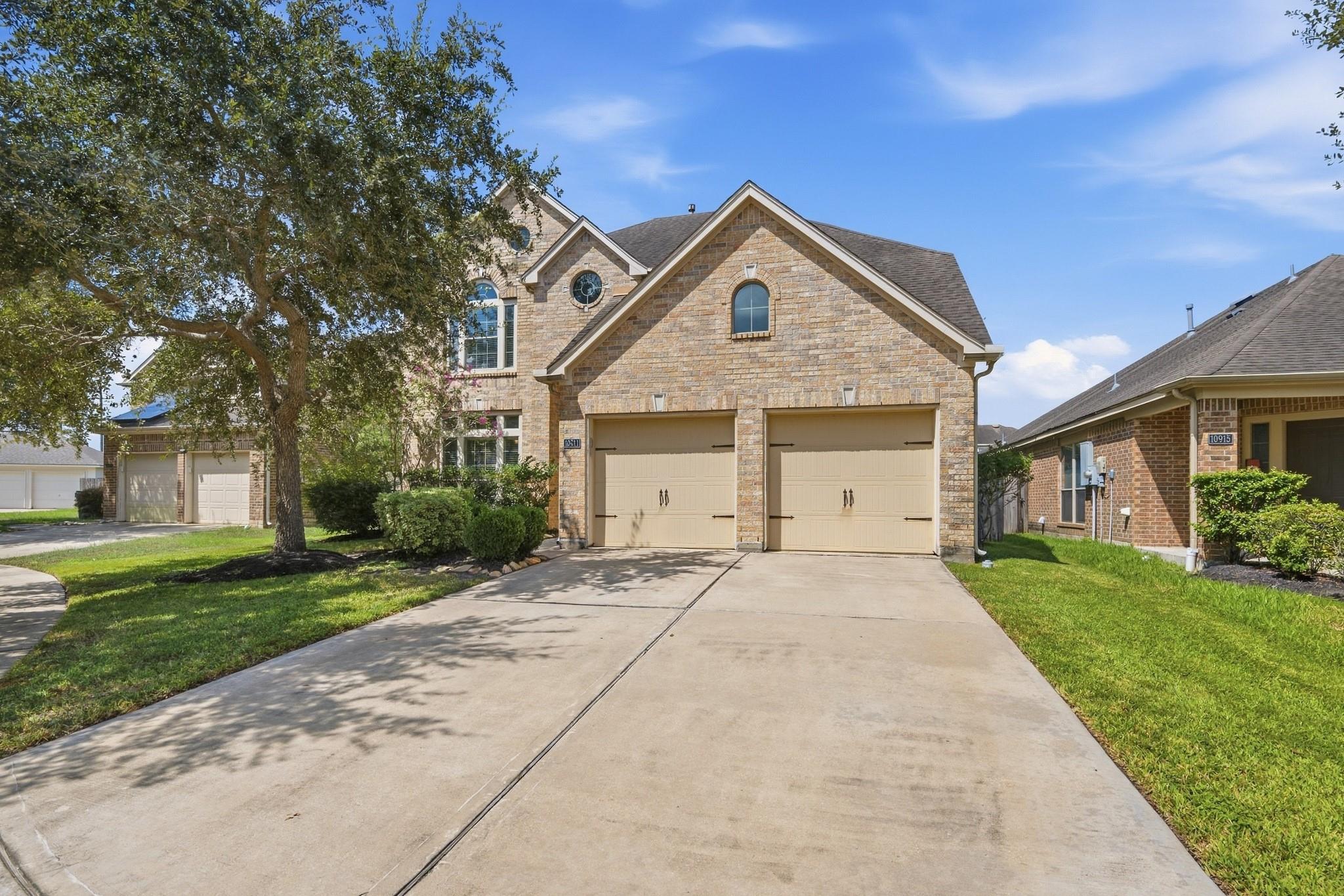 10911 Starling Creek Drive