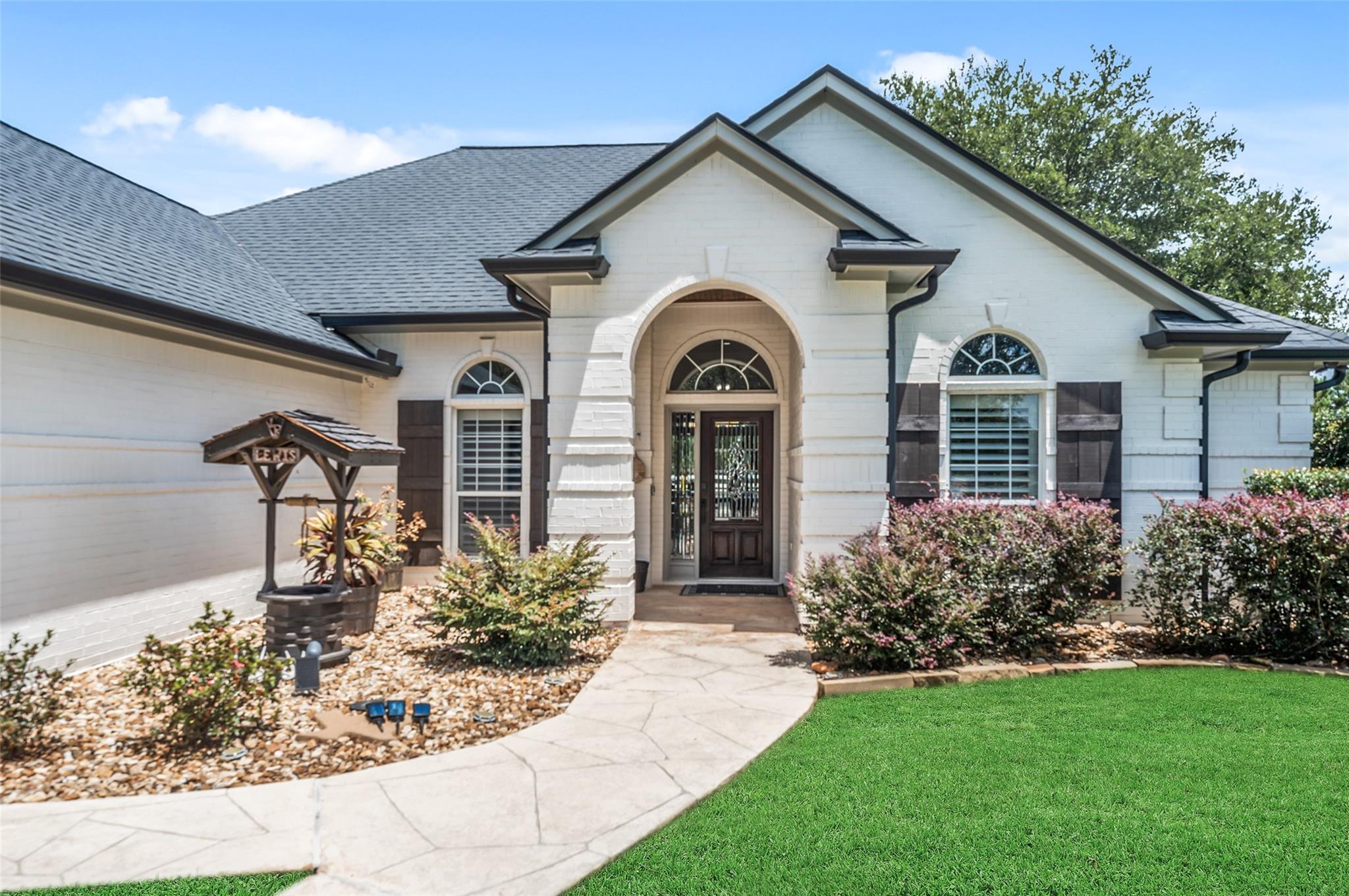 8775 Grand Lake Estates Drive 77316