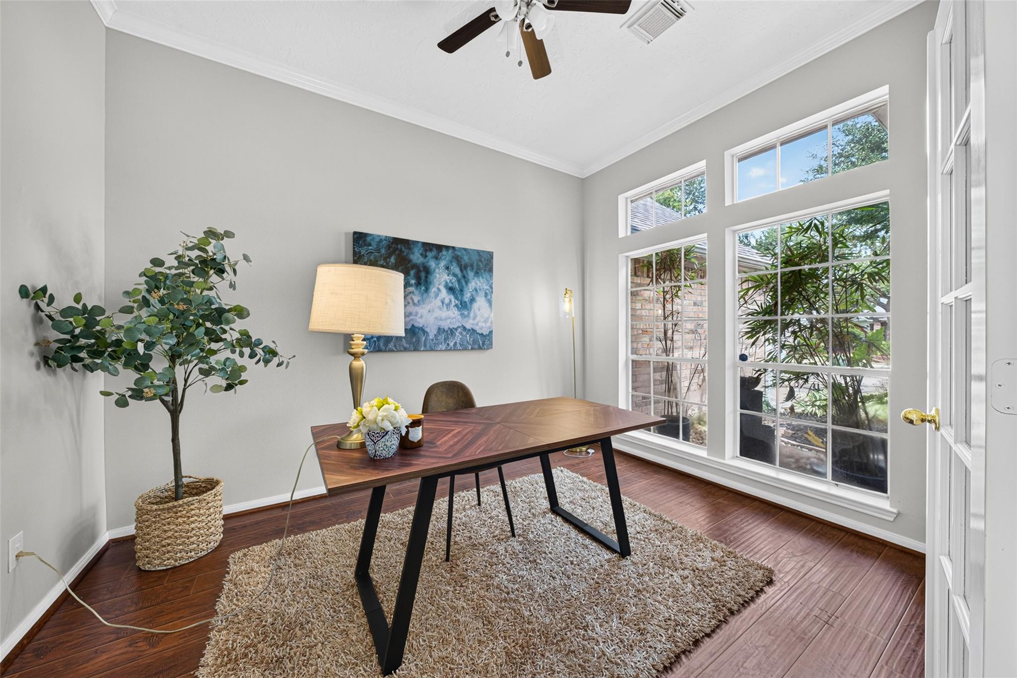 3926 Shadow Cove Drive