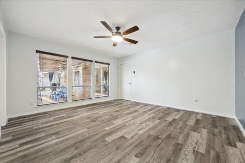 Tiny photo for 1306 S Kirkwood Road, Houston, TX 77077 (MLS # 17800324)