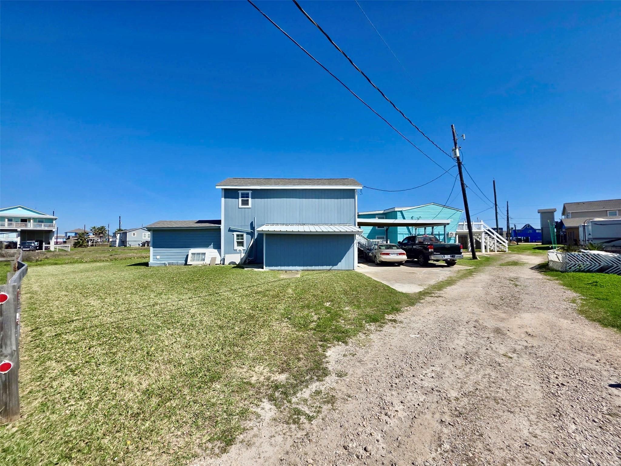 325 Texas Street