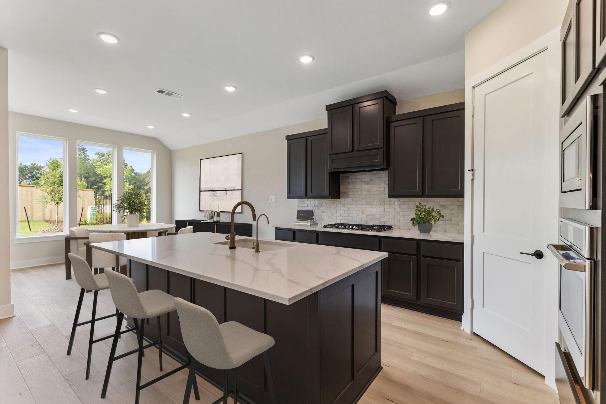 8143 Fenway Heights Dr