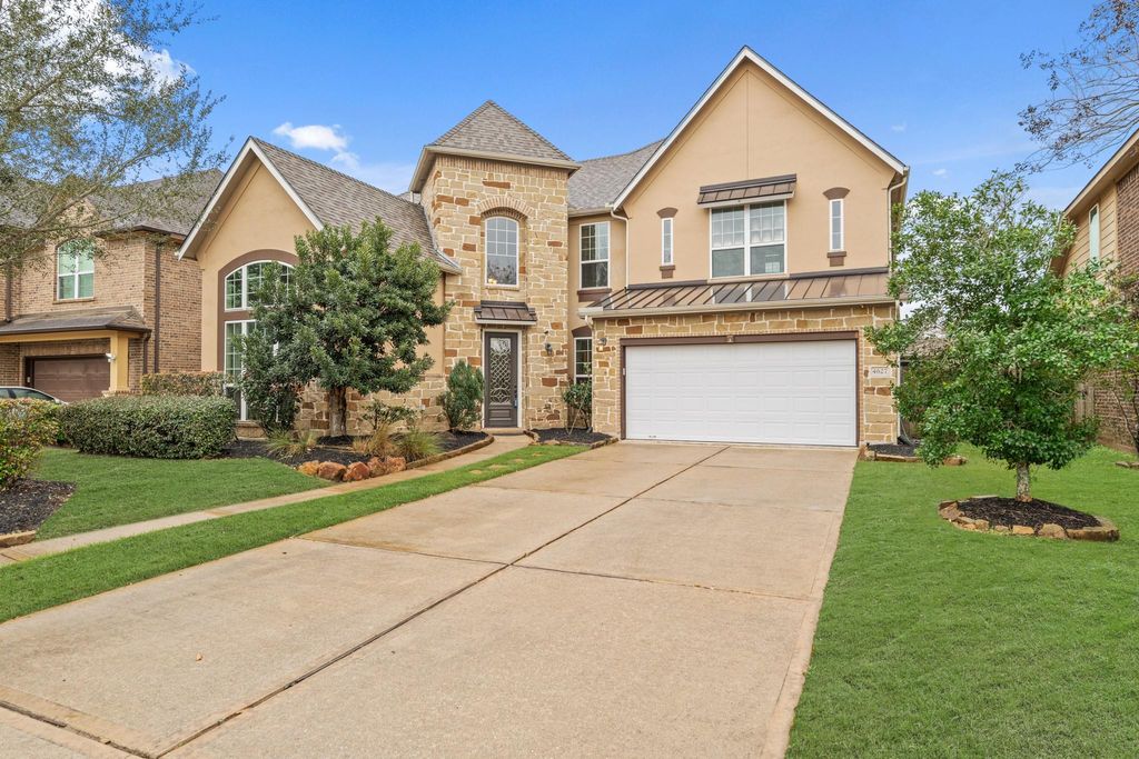 Photo of 4627 Auburn Brook Lane, Sugar Land, TX 77479 (MLS # 61655048)