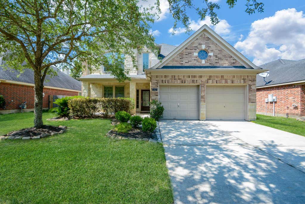 Photo of 13027 Sweetgum Shores Drive, Houston, TX 77044 (MLS # 25272670)