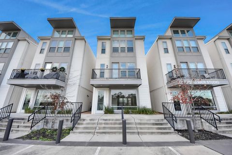 18716 Centro Main Street Shenandoah TX 77385