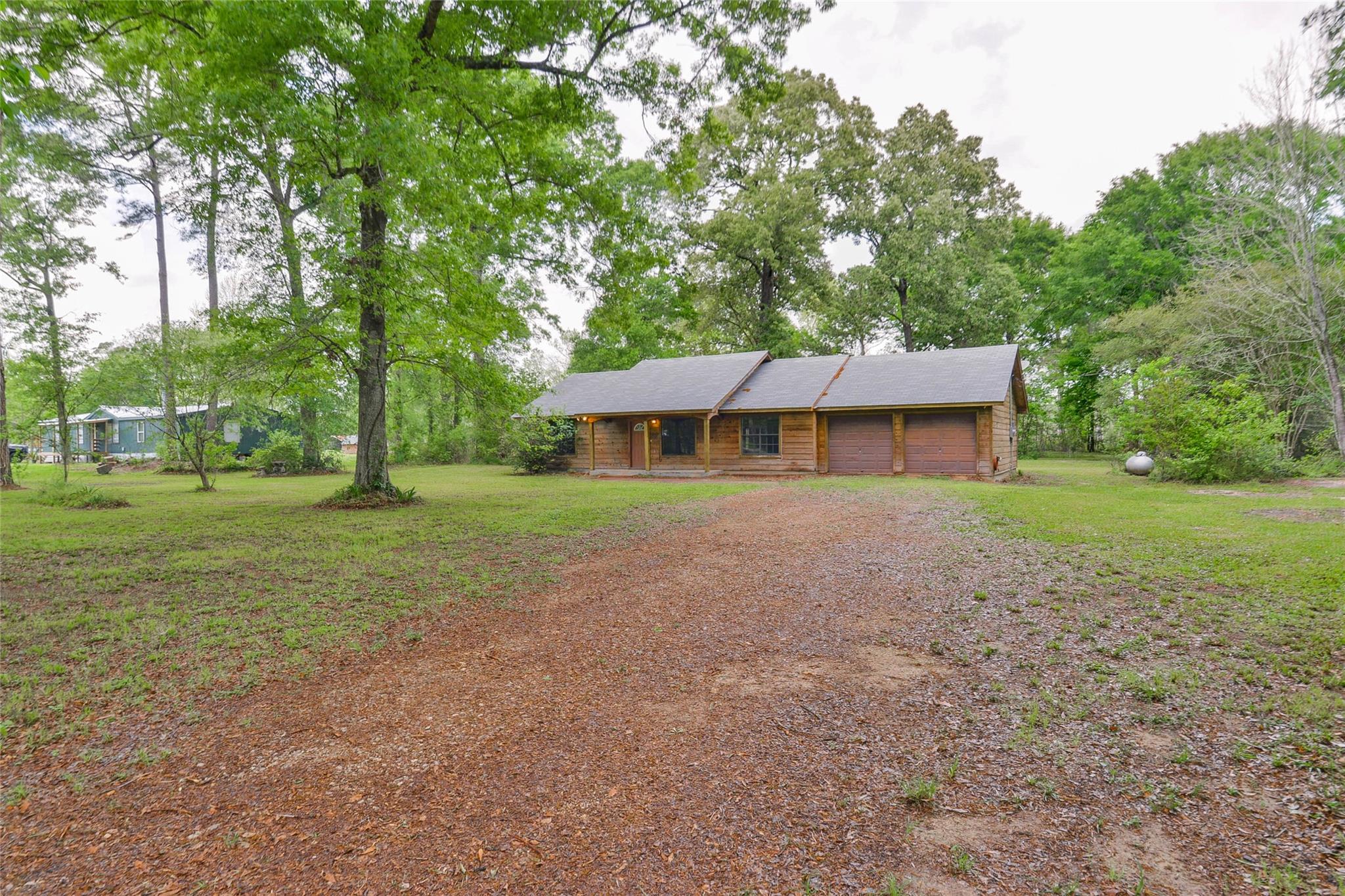 677 County Road 6763