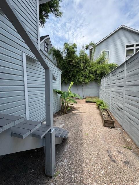 2415 Columbia Street