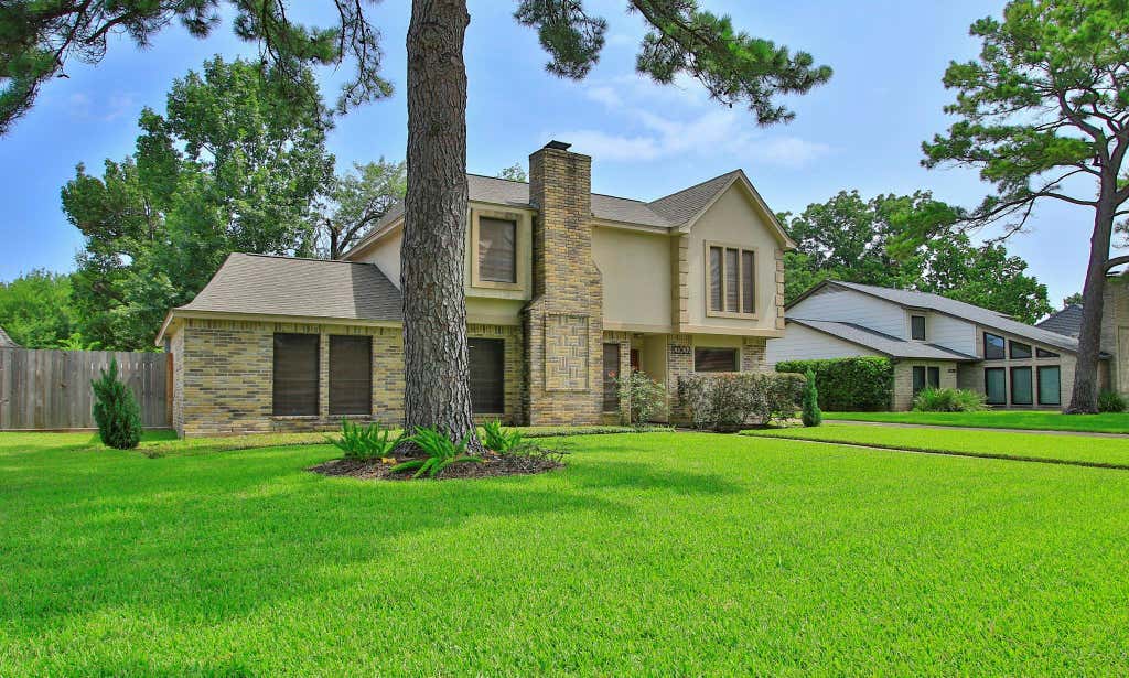 Photo of 10302 Great Plains Lane, Houston, TX 77064 (MLS # 87339732)