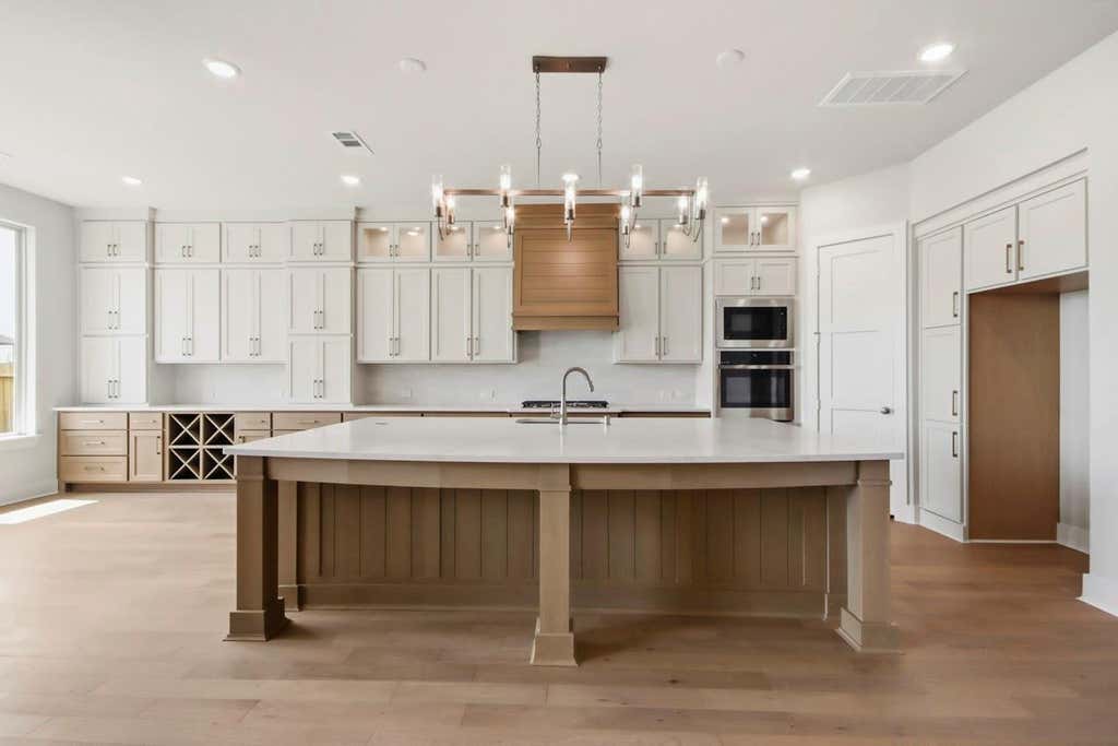 Photo of 307 Barbet Court, Montgomery, TX 77316 (MLS # 68602832)