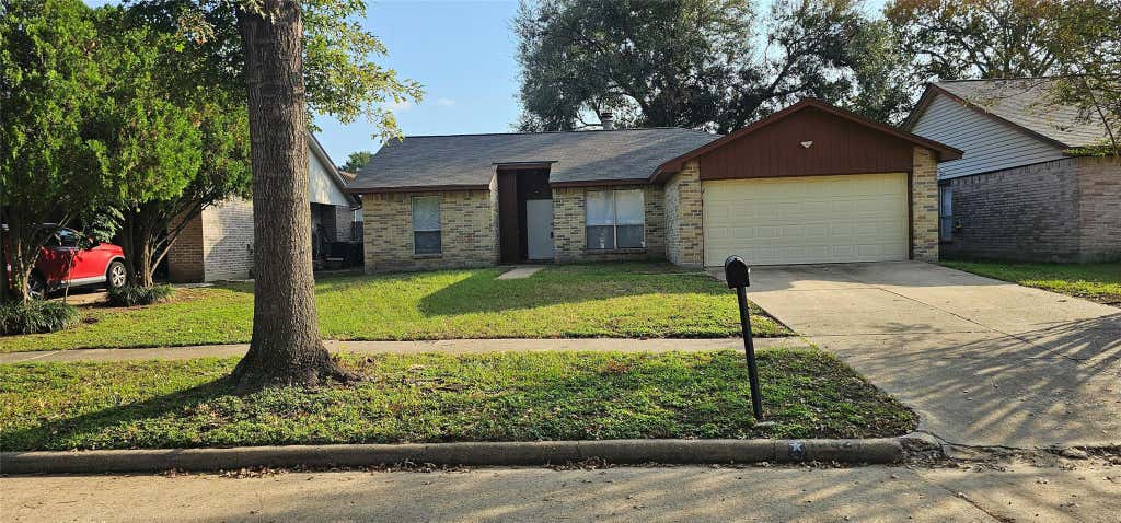 Photo of 19327 Cypress Bay Drive, Katy, TX 77449 (MLS # 23435945)