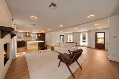 Photo of 10111 Kerrwood Lane, Houston, TX 77080 (MLS # 12516489)