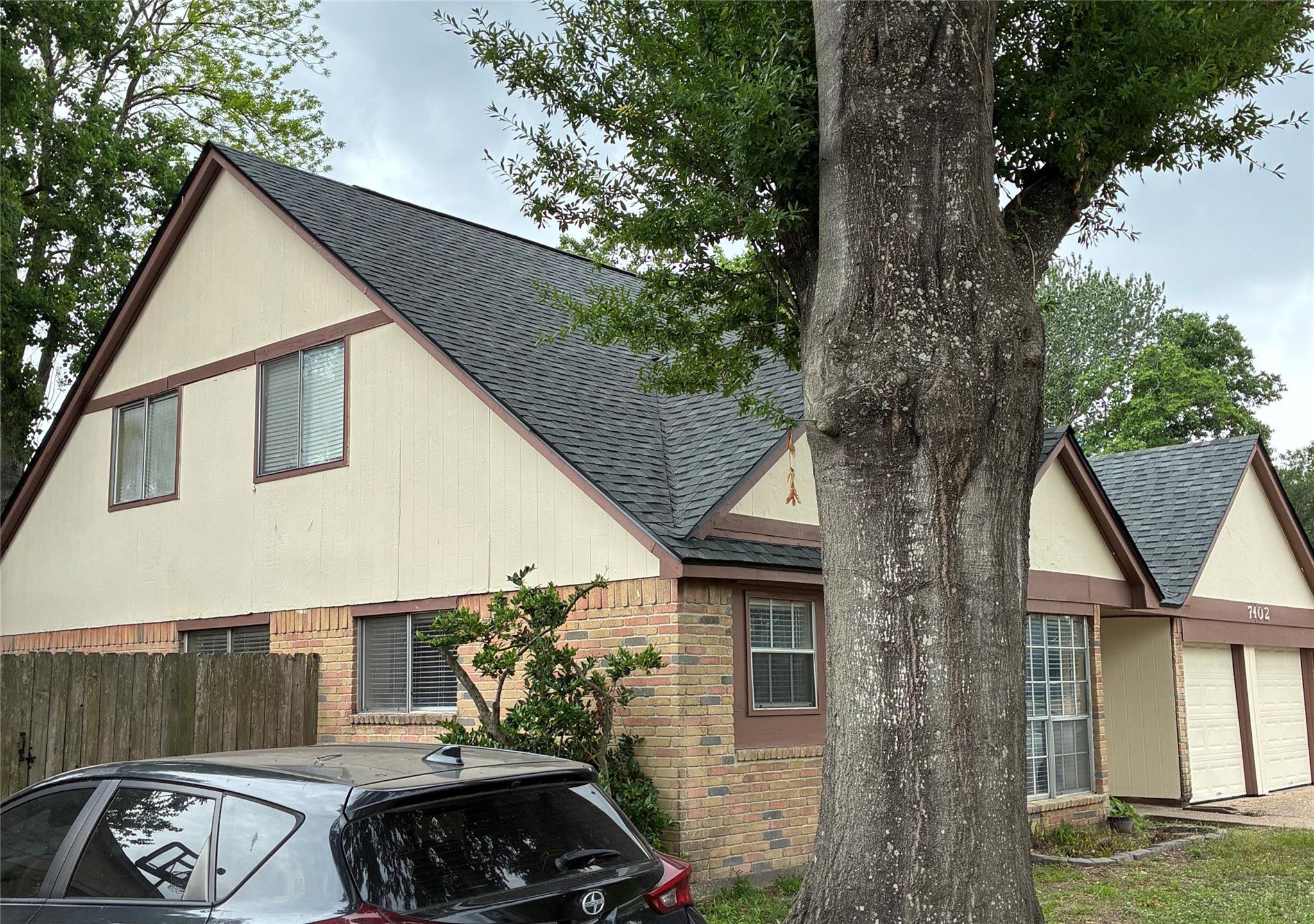 7402 Thicket Trail Drive