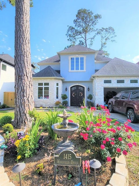 Photo of 1415 Wakefield Drive, Houston, TX 77018 (MLS # 92247678)