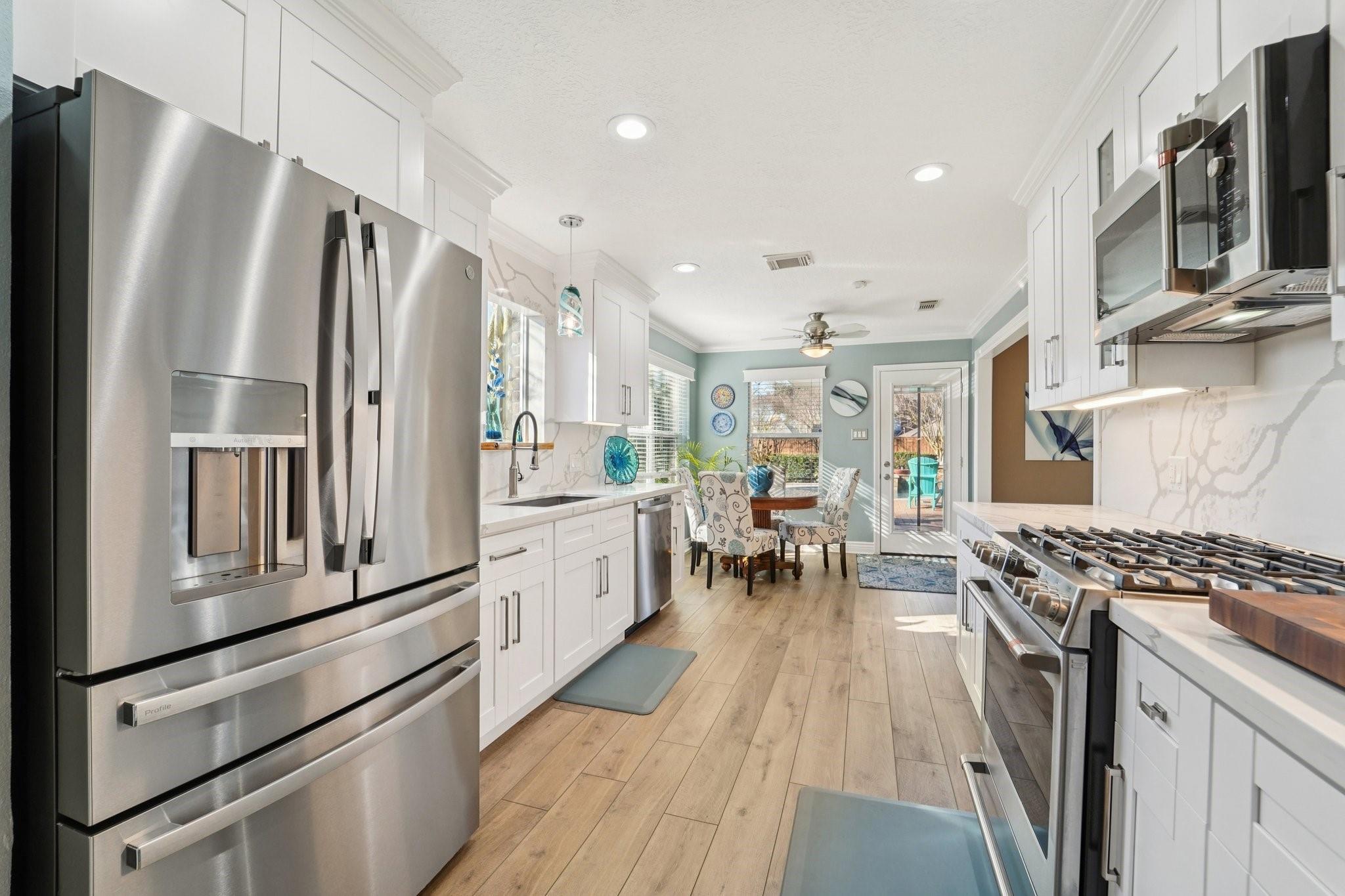 10822 W Dogwood Drive