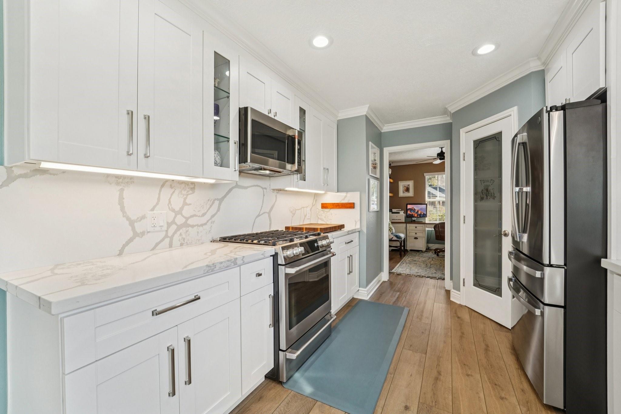 10822 W Dogwood Drive