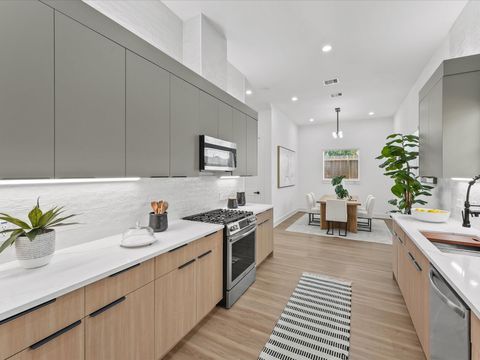 Photo of 2592 W Tidwell Road Rd, Houston, TX 77091 (MLS # 16184697) Photo of 2592 W Tidwell Road Rd, Houston, TX 77091 (MLS # 16184697)