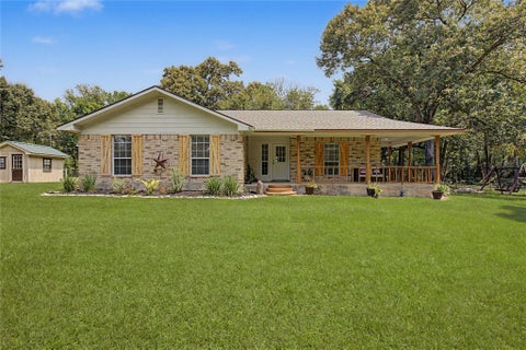 Photo of 5291 Fm 1374 Road, Huntsville, TX 77340 (MLS # 26139984)
