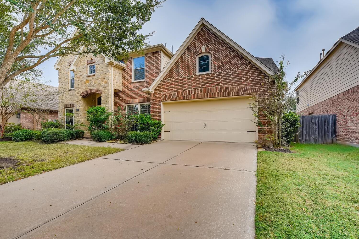 4211 Middleoak Grove Lane